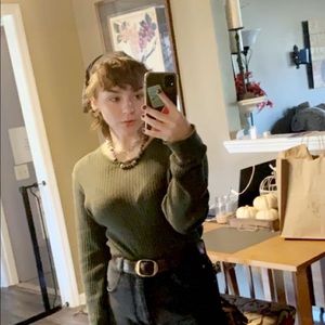 Meet your Posher, Ella